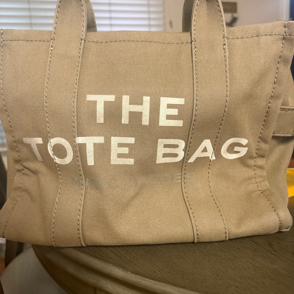 Marc Jacobs - The Canvas Medium Tote Bag